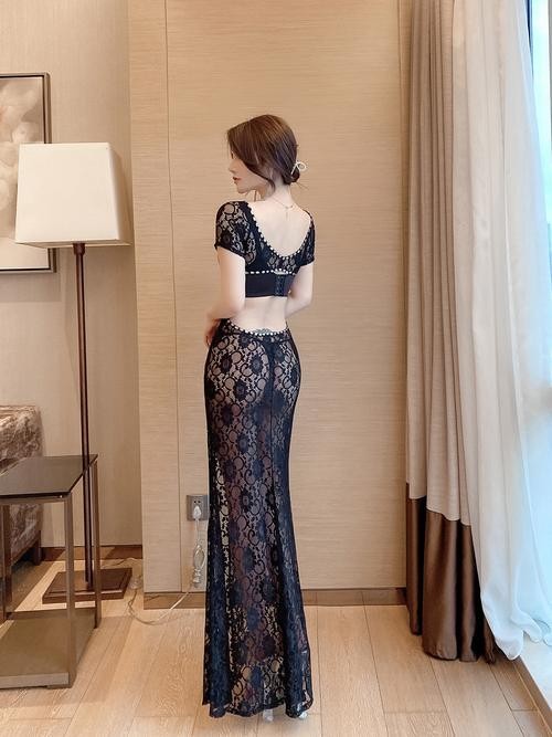 上班衣服女夜场怎么穿 夜场女孩工作服连衣裙