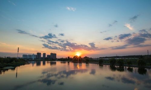 临沭周边夜场在哪里玩好 临沭娱乐场所哪里好玩