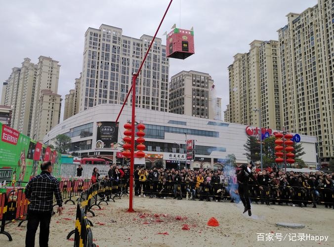 九江三里街夜场在哪里啊 九江三里街农贸市场起火