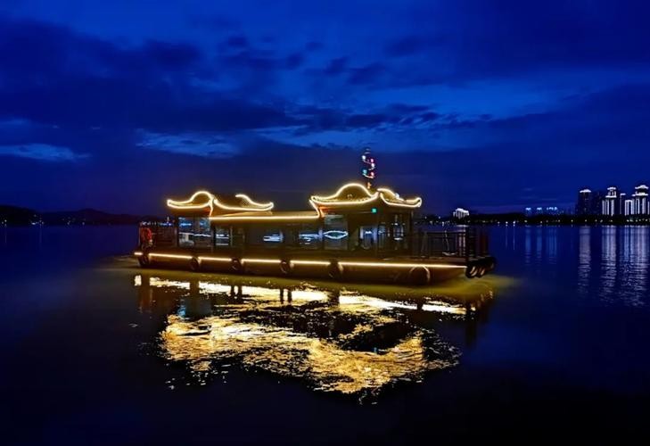 云龙湖附近夜场在哪里开放 云龙湖夜景视频