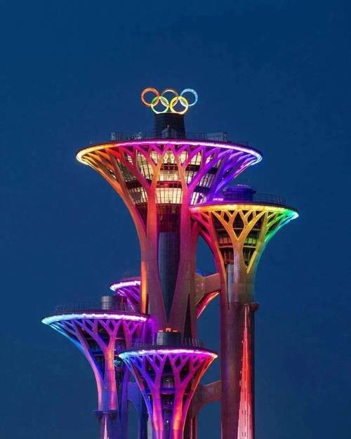 五环外的景点夜场叫什么 五环外的景点夜场叫什么来着