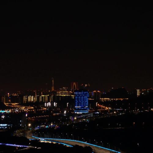 五龙山夜场什么时候开 五龙山夜景门票