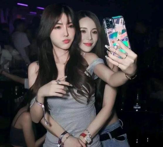 什么样女生合适做夜场 什么样的夜场女人才招男人