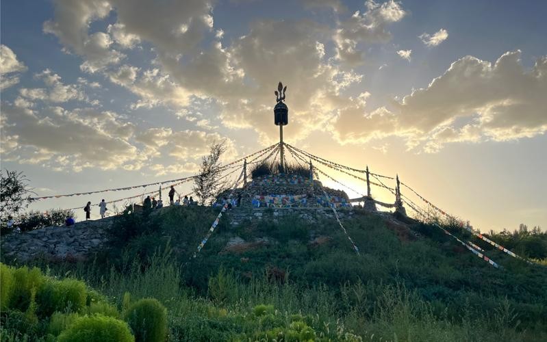 包头城中草原夜场在哪里 包头城中草原门票多少钱