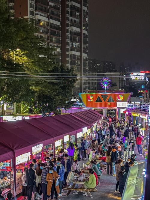 南安走秀夜场在哪里啊 南安哪里有夜市