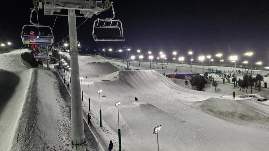 南山滑雪夜场票怎么买的 南山滑雪场晚场