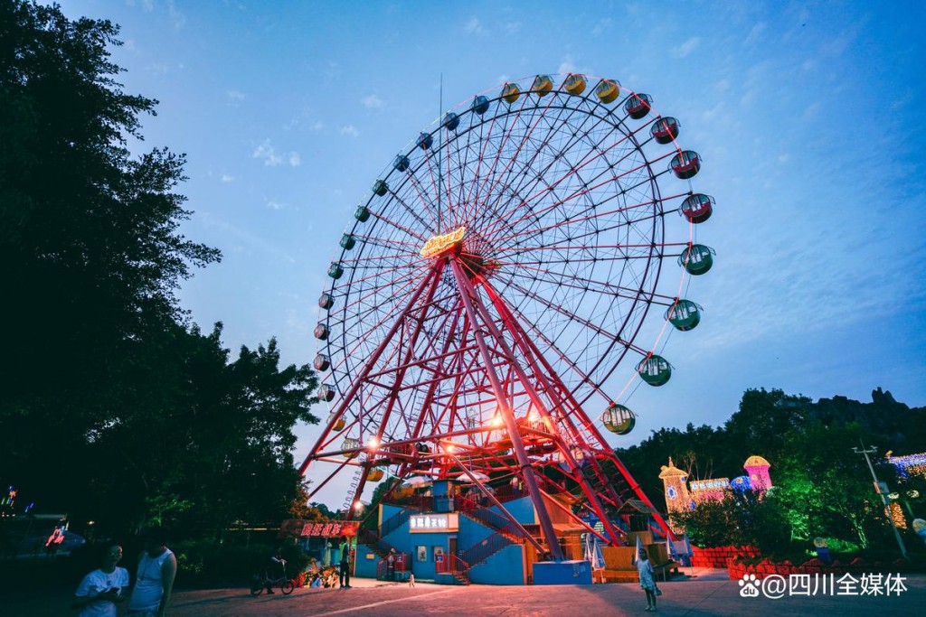 南湖哪里有夜场玩的 南湖哪里有夜市