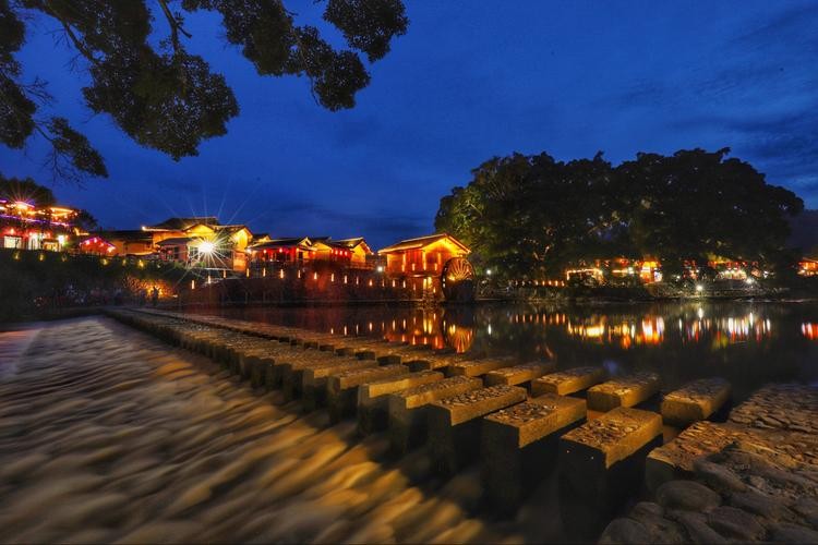 南靖县夜场哪里好玩 南靖县城夜景