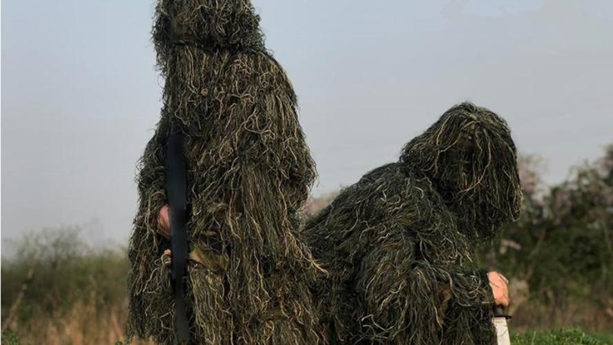 夜场吉利服在哪里买的 夜场吉利服在哪里买的到