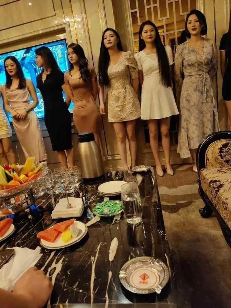 女的做夜场一天能赚多少 夜场女孩一天工资多高