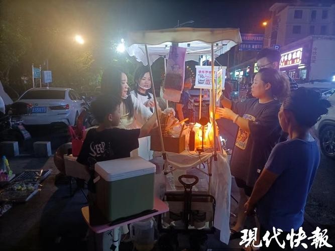 小区夜场生意怎么做才好 小区内开夜市如何制止