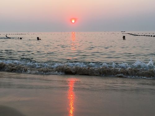 广东海边夜场推荐哪里 广东好玩海边