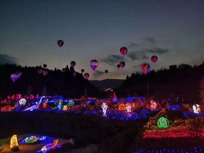 新疆沙湾市夜场在哪里 新疆沙湾附近有什么好玩的地方