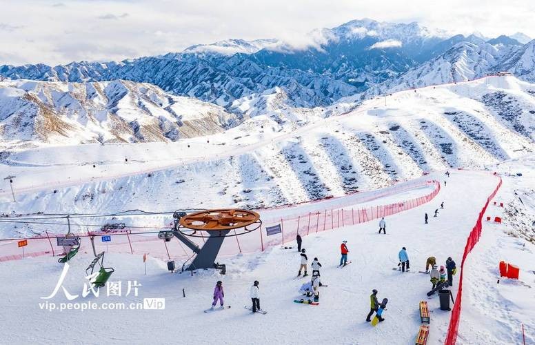 昌吉夜场滑雪价格多少 昌吉滑雪的地方