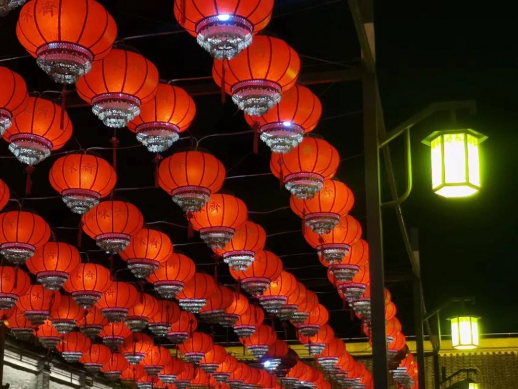 水城哪里好玩夜场啊 水城夜景哪里最好看